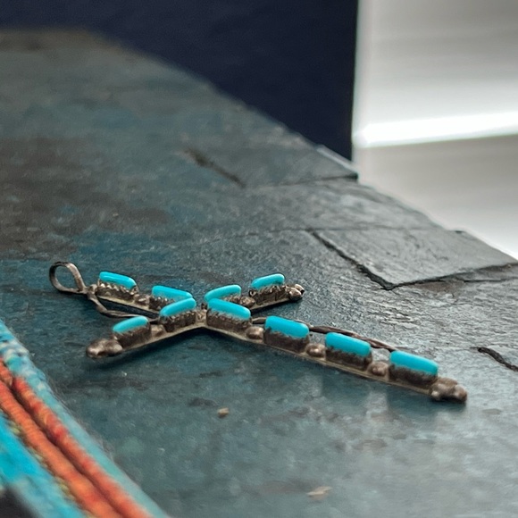 Vintage Native American Sterling Silver Turquoise Pendant - Picture 4 of 10